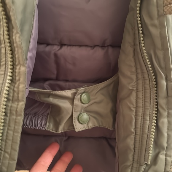 Super warm gap winter coat sz 18-24 months - Picture 7 of 7